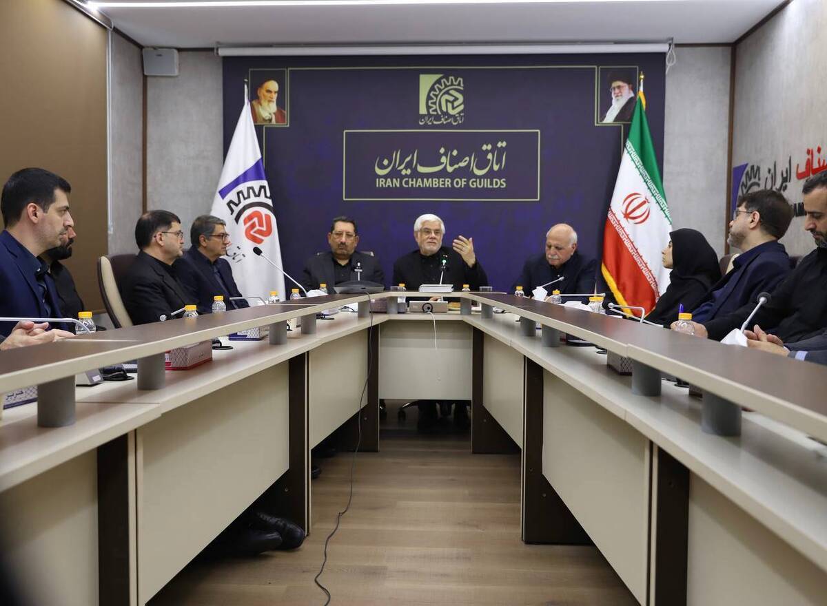 عارف: برنامه اقتصادی دوران جنگ را از ماه‌های ابتدایی دولت تهیه کرده بودیم