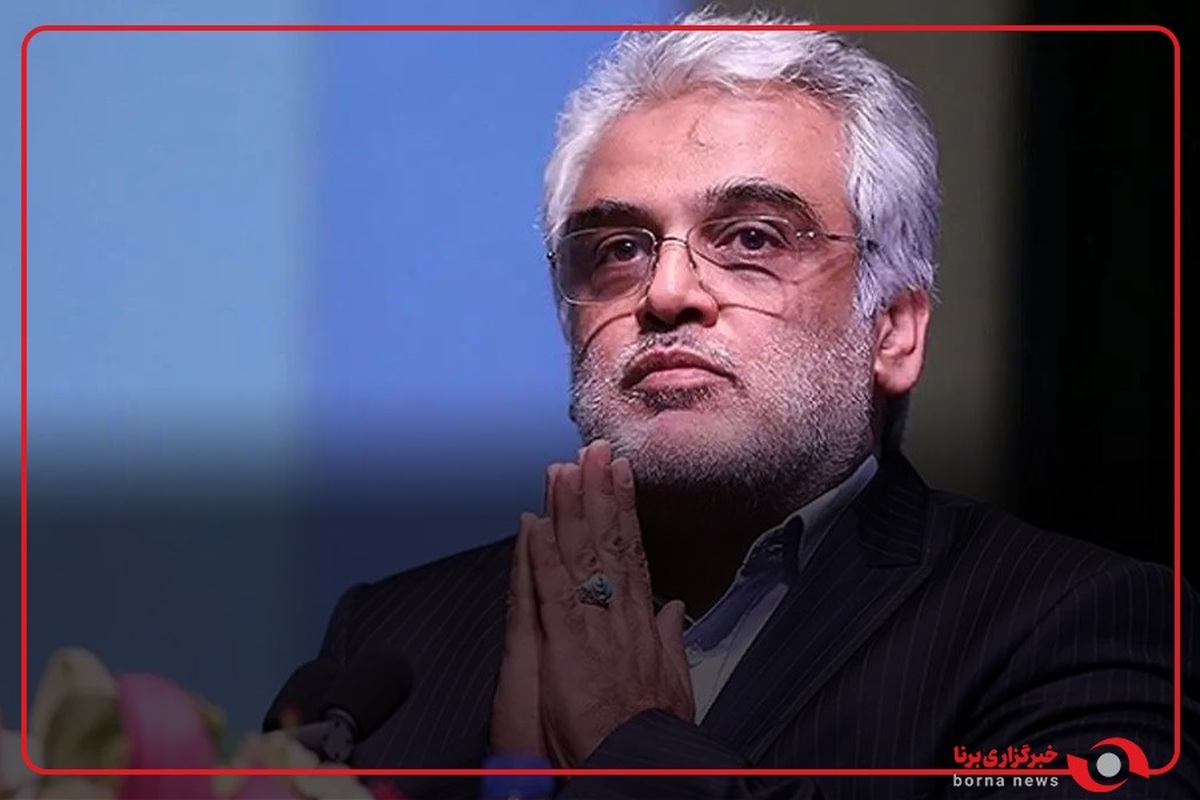 ورود پیکر شهید طهرانچی برای اقامه نماز و مراسم تدفین در حرم عدالعظیم حسنی