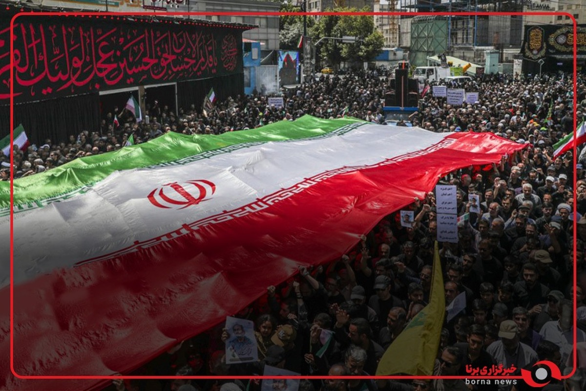 مراسم تشییع قهرمانان ملی و سربازان وطن