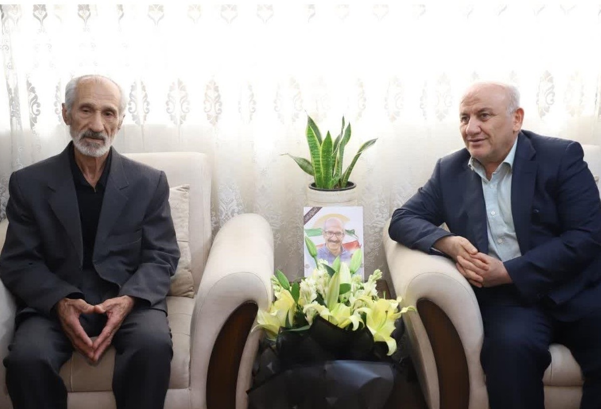 دکتر یونسی: شهید باکویی با مجاهدت علمی، عزت را برای کشور به ارمغان آورد