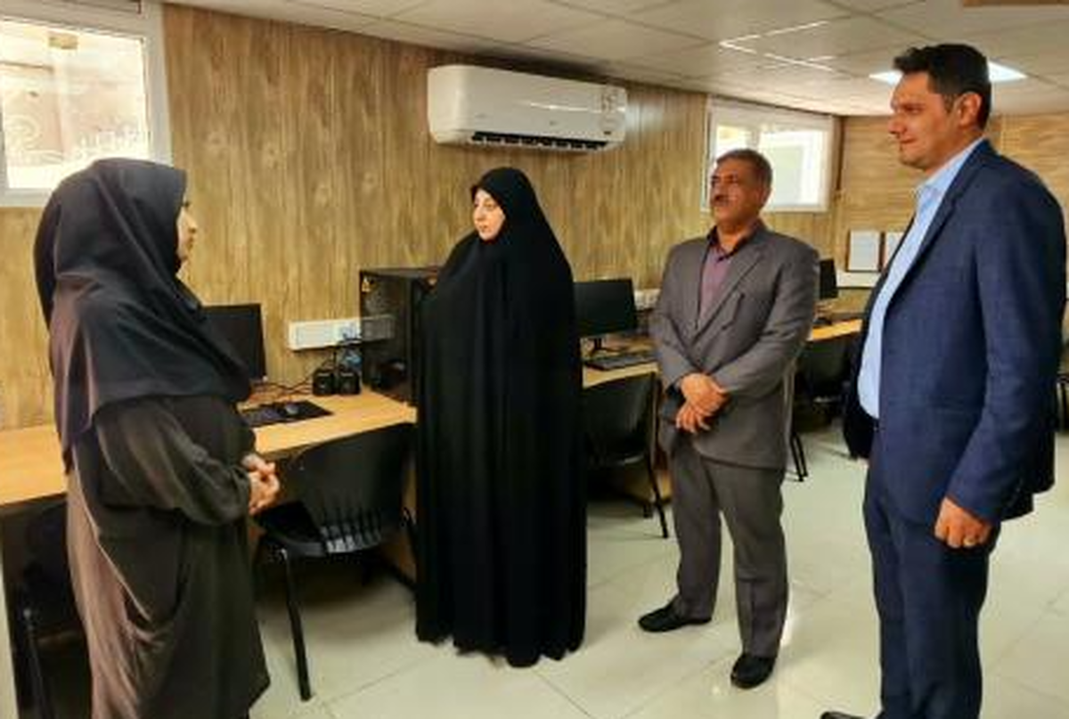 ضرورت آموزش هوش مصنوعی به بانوان با هدف توانمندسازی آنان