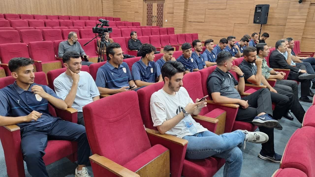 تیم های لیگ برتری استن قزوین موجب تقویت سلامت و نشاط مردم شده است