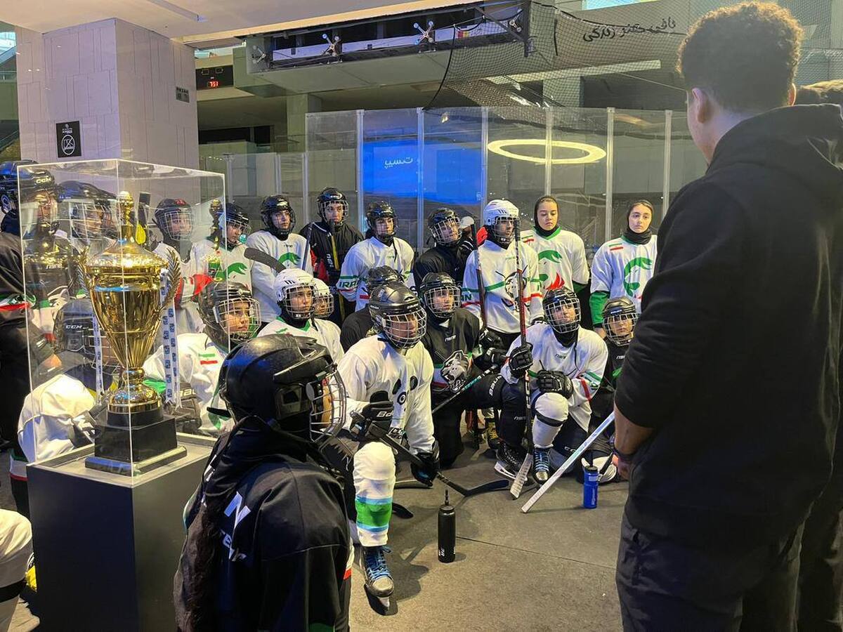 برگزاری نخستین جلسه تمرینی تیم ملی هاکی روی یخ زیر ۱۸ سال بانوان