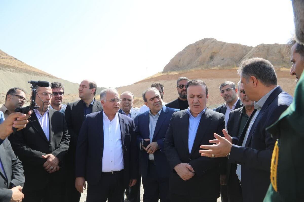 سفر استاندار قزوین به شهرستان آوج برای بازدید میدانی و توسعه زیرساخت‌ها