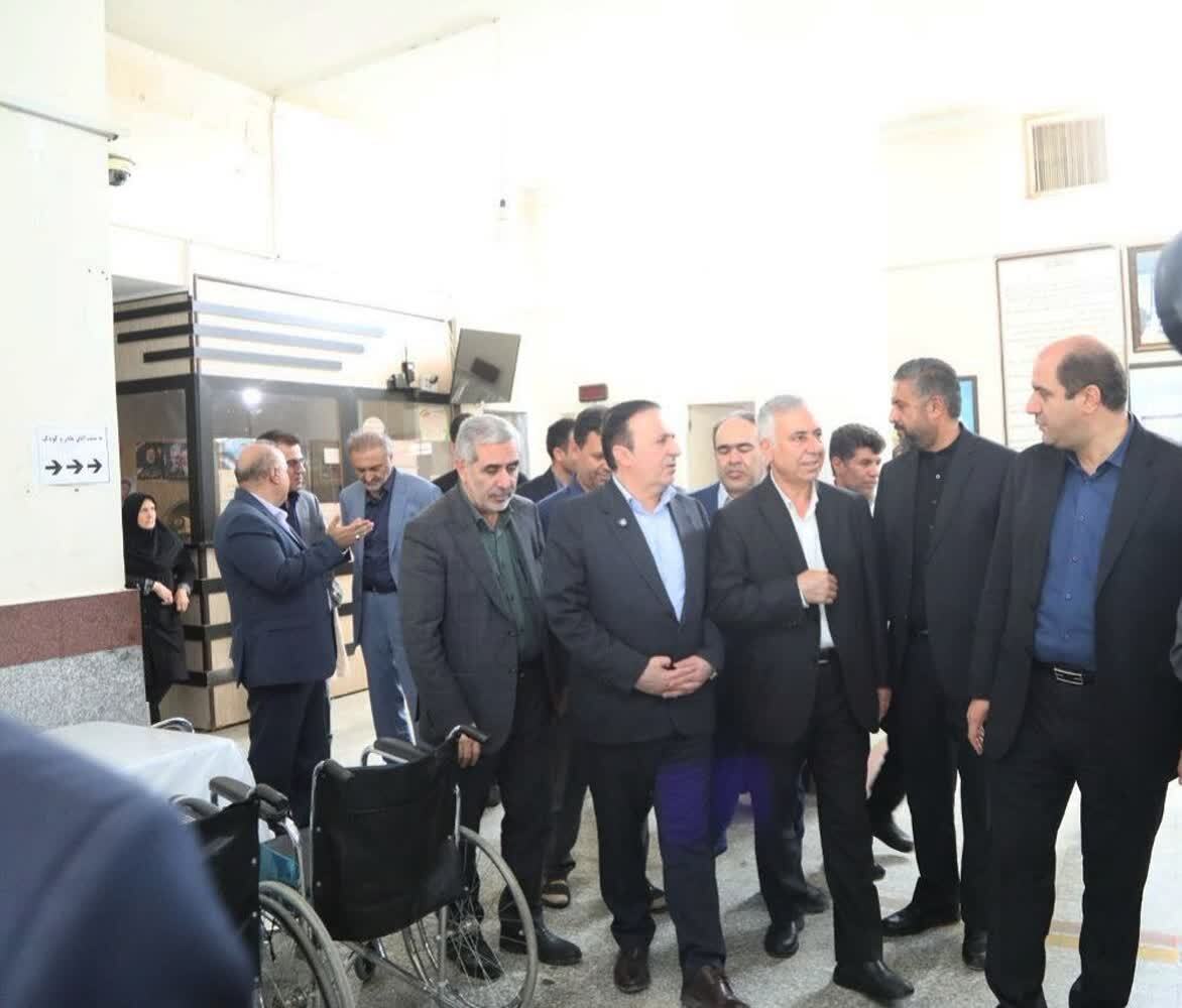 خدمات سلامت در مسیر ارتقا؛ بازدید استاندار قزوین از مرکز جامع سلامت آبگرم