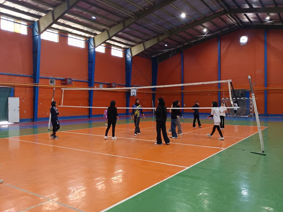 فعالیت مستمر و موثر آکادمی والیبال بانوان باشگاه فولاد بافت/روز‌هایی درخشان در انتظار والیبال بانوان