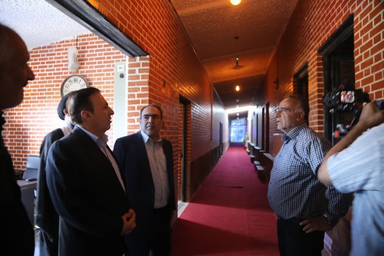 بازدید استاندار قزوین از مجتمع گردشگری آوای آوج 