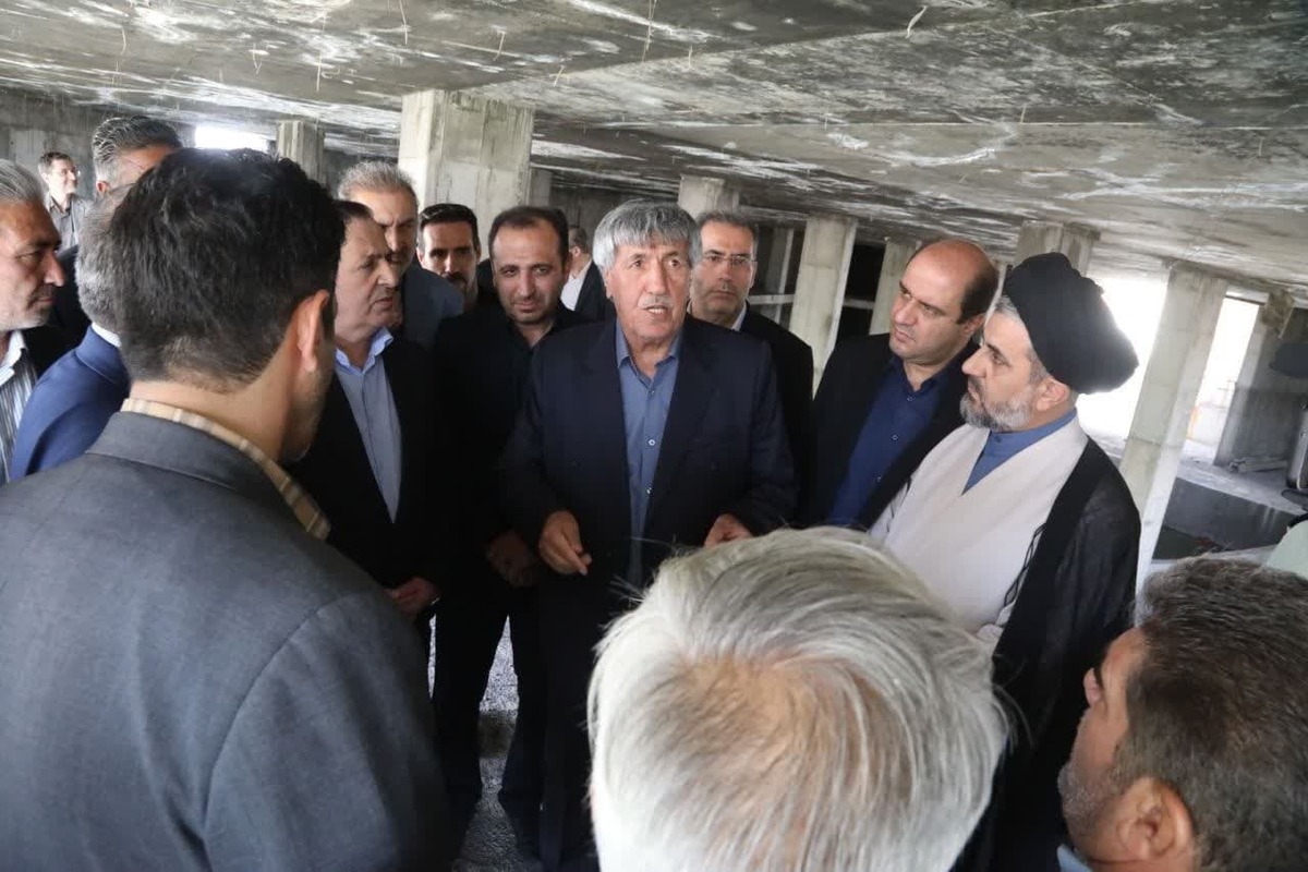 پروژه عمرانی الماس غرب شهر آبگرم مورد بازدید استاندار قزوین قرار گرفت