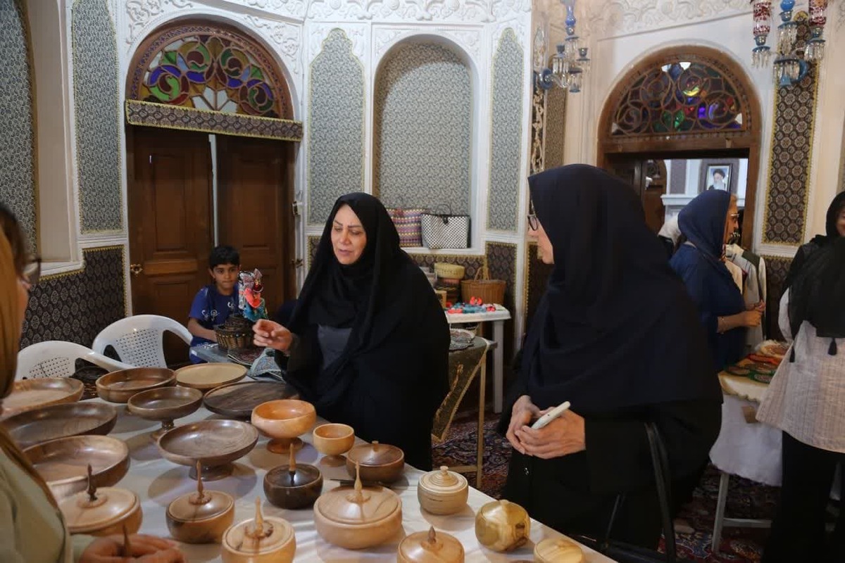 بازدید معاون اداره کل فرهنگ و ارشاد اسلامی قزوین از رویداد «زنان روایتگران عاشورا» 