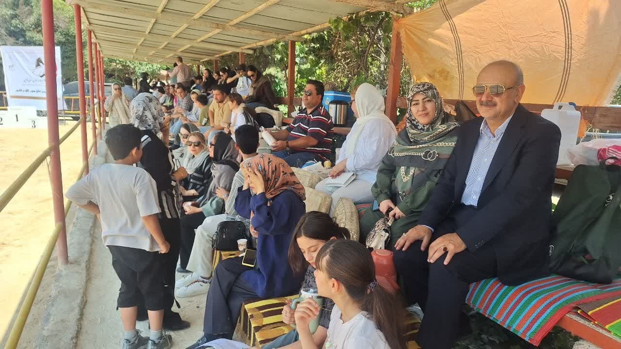 مسابقات سوارکاری پرش با اسب در قزوین آغاز شد