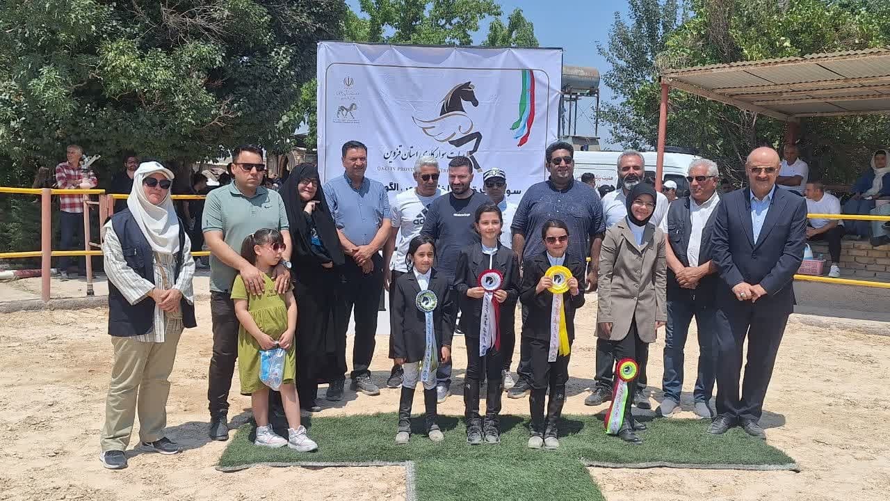 برترین های مسابقات سوارکاری پرش با اسب در قزوین مشخص شدند