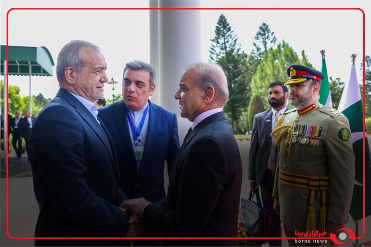 استقبال رسمی نخست‌وزیر پاکستان از پزشکیان