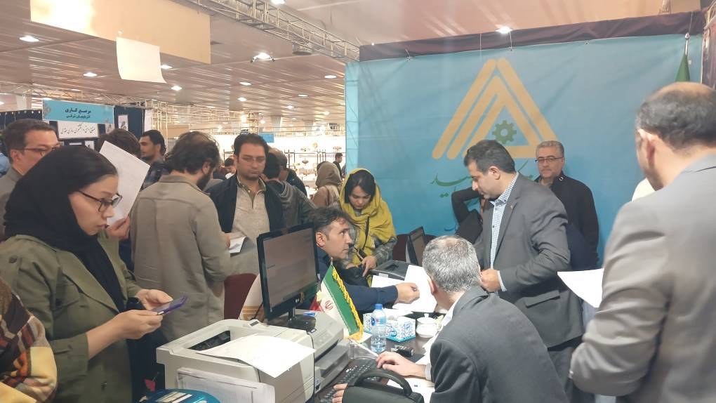 امسال 60 میلیارد تومان تسهیلات از سوی صندوق کارآفرین امید استان قزوین پرداخت شده است