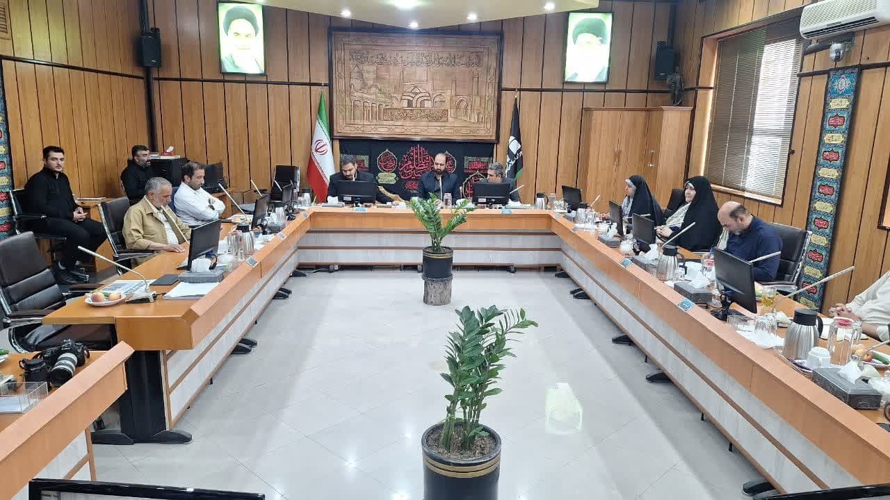 از شیوه تجلیل از خبرنگاران قزوین در چند سال اخیر هیچ رضایتی نداریم از شیوه تجلیل از خبرنگاران قزوین در چند سال اخیر هیچ رضایتی نداریم