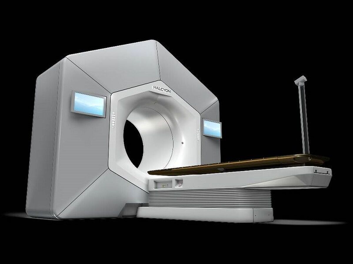 تجهیز بیمارستان ناظران مشهد به ۲ دستگاه پرتودرمانی