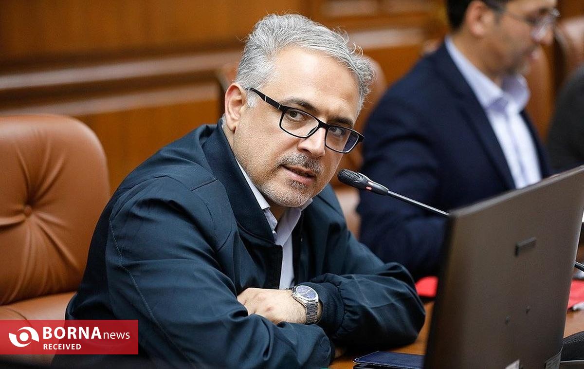 توضیحات معاون منطقه آزاد کیش درباره انتخاب دبیر مَرد برای جشنواره موسیقی بانوان