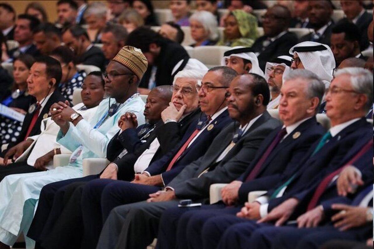 حضور عارف در کنفرانس کشورهای در حال توسعه محصور در خشکی