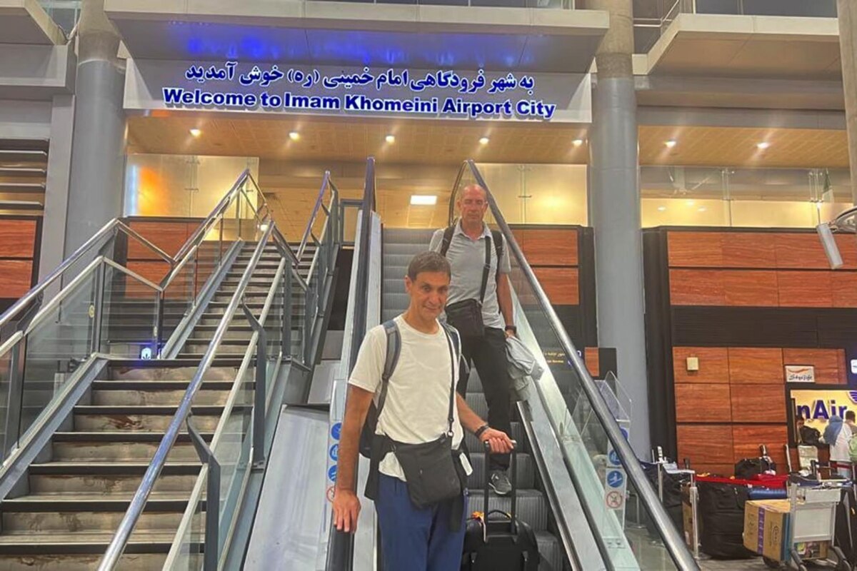 برای حضور در اردوی تیم ملی والیبال؛ پیاتزا به ایران رسید