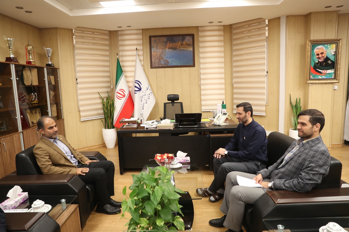 دیدار مدیرعامل خبرگزاری برنا با مدیرکل ورزش و جوانان استان اصفهان
