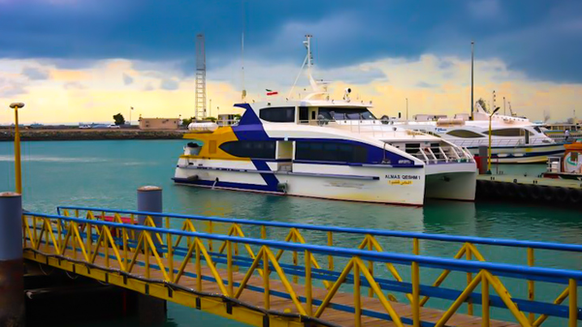 بندر شهید حقانی بندرعباس تعطیل شد