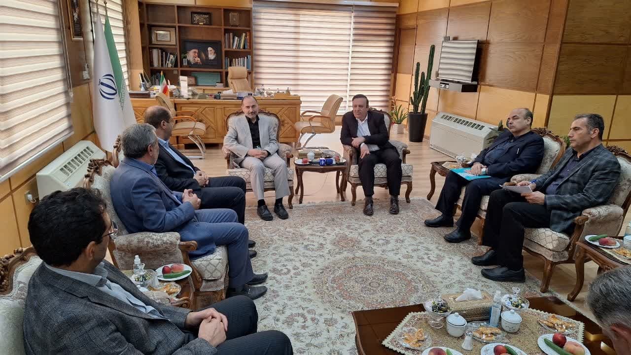 نوذری: تامین بموقع ارز واحدهای تولیدی از مطالبات فعالان اقتصادی قزوین است