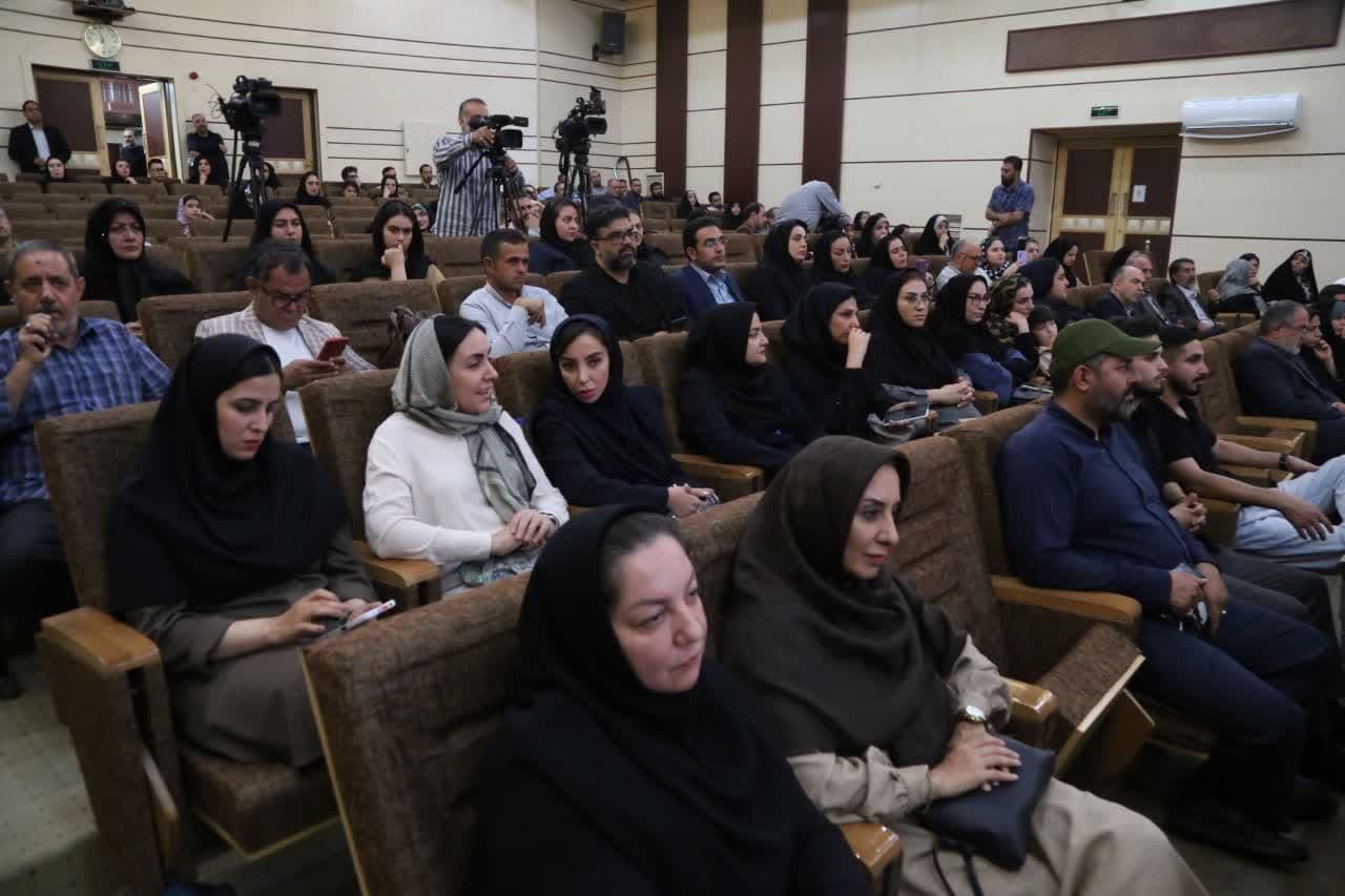 نوذری: از خانه مطبوعات قزوین انتظار دارم به تقویت همبستگی استان کمک کند