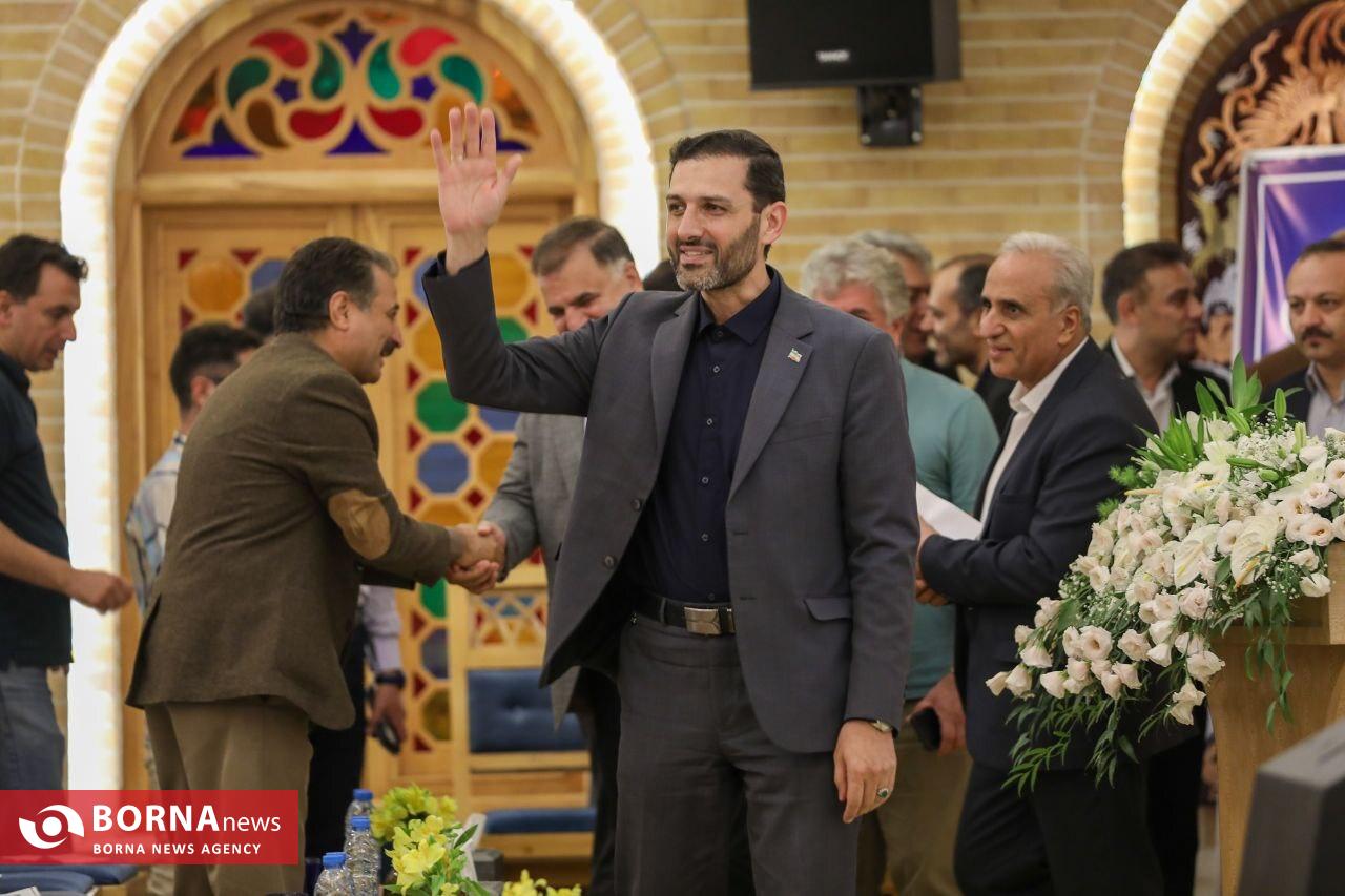 اختتامیه سومین جشنواره ورزشینویسان استان اصفهان اختتامیه سومین جشنواره ورزشینویسان استان اصفهان