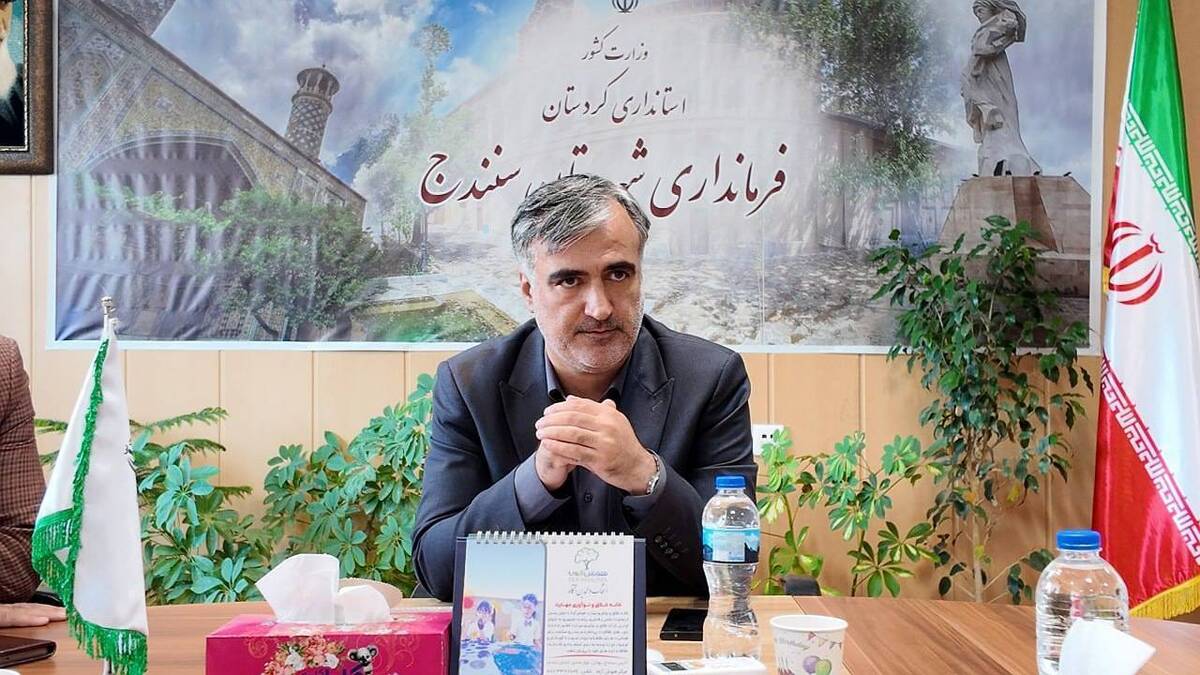 احداث ۱۸ زمین ورزشی در روستا‌های شهرستان سنندج در دستور کار قرار گرفت