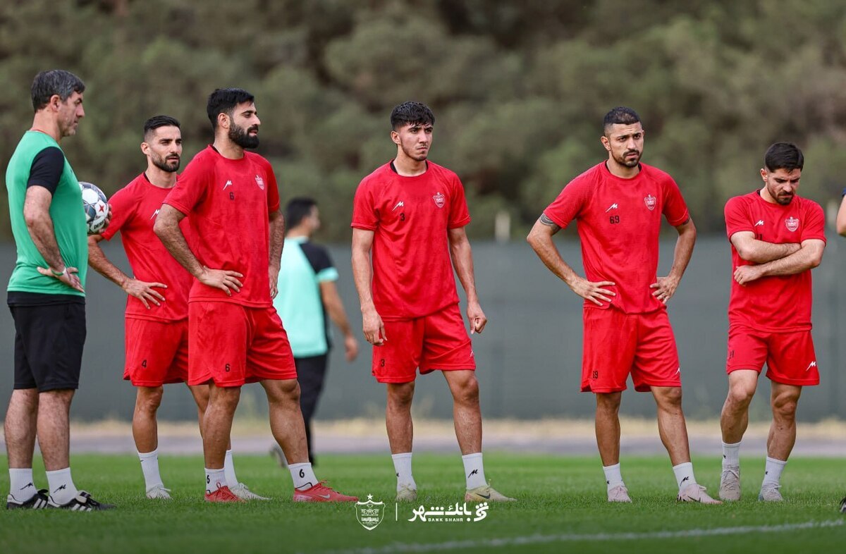 یک مدافع و یک مهاجم در سبد خرید پرسپولیس 