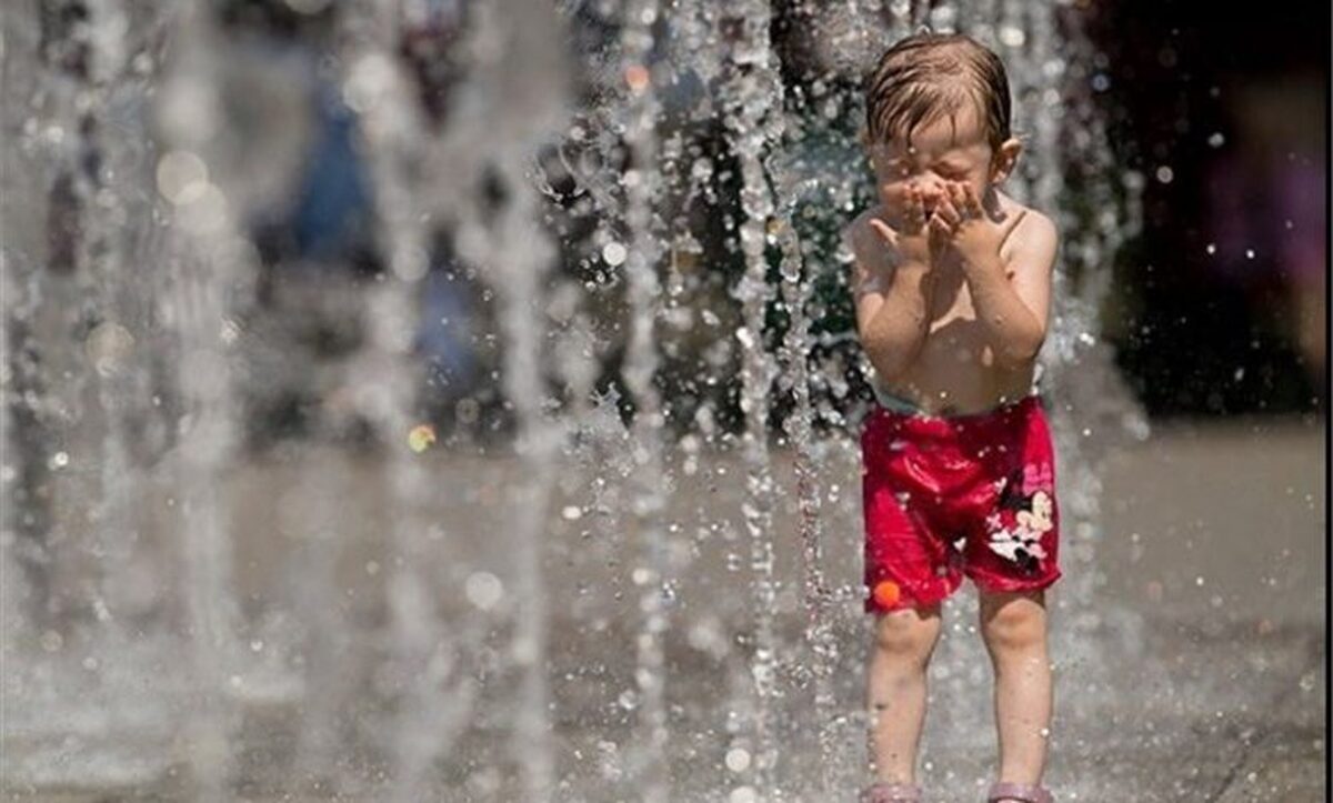 والدین مراقب گرمازدگی کودکان باشند