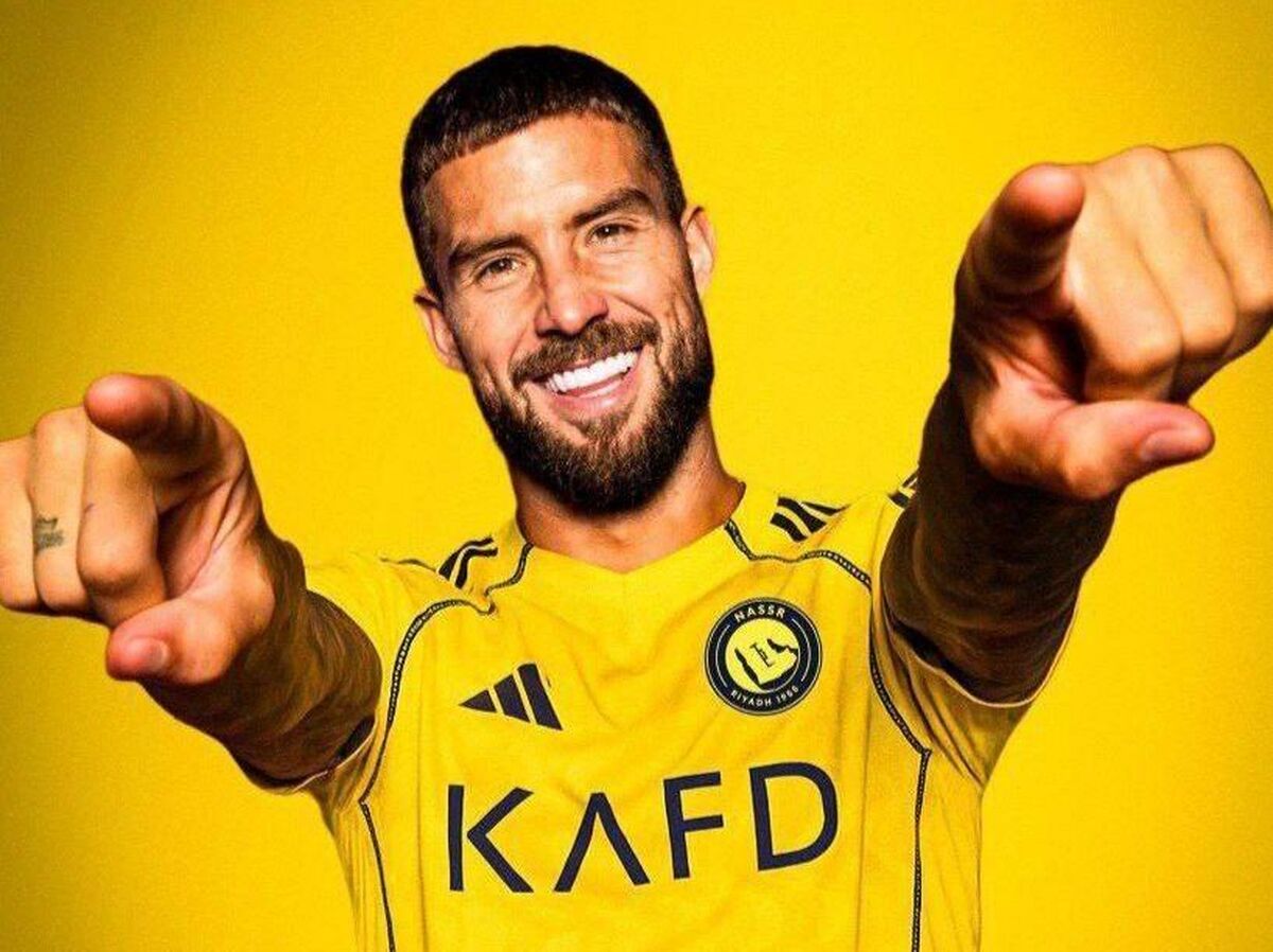 رسمی/ النصر مدافع بارسلونا را به خدمت گرفت