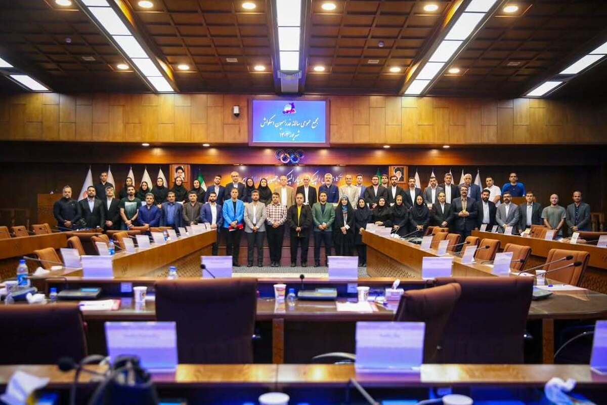 برگزاری اولین جلسه کمیسیون‌های ورزشکاران، مربیان و داوران فدراسیون اسکواش