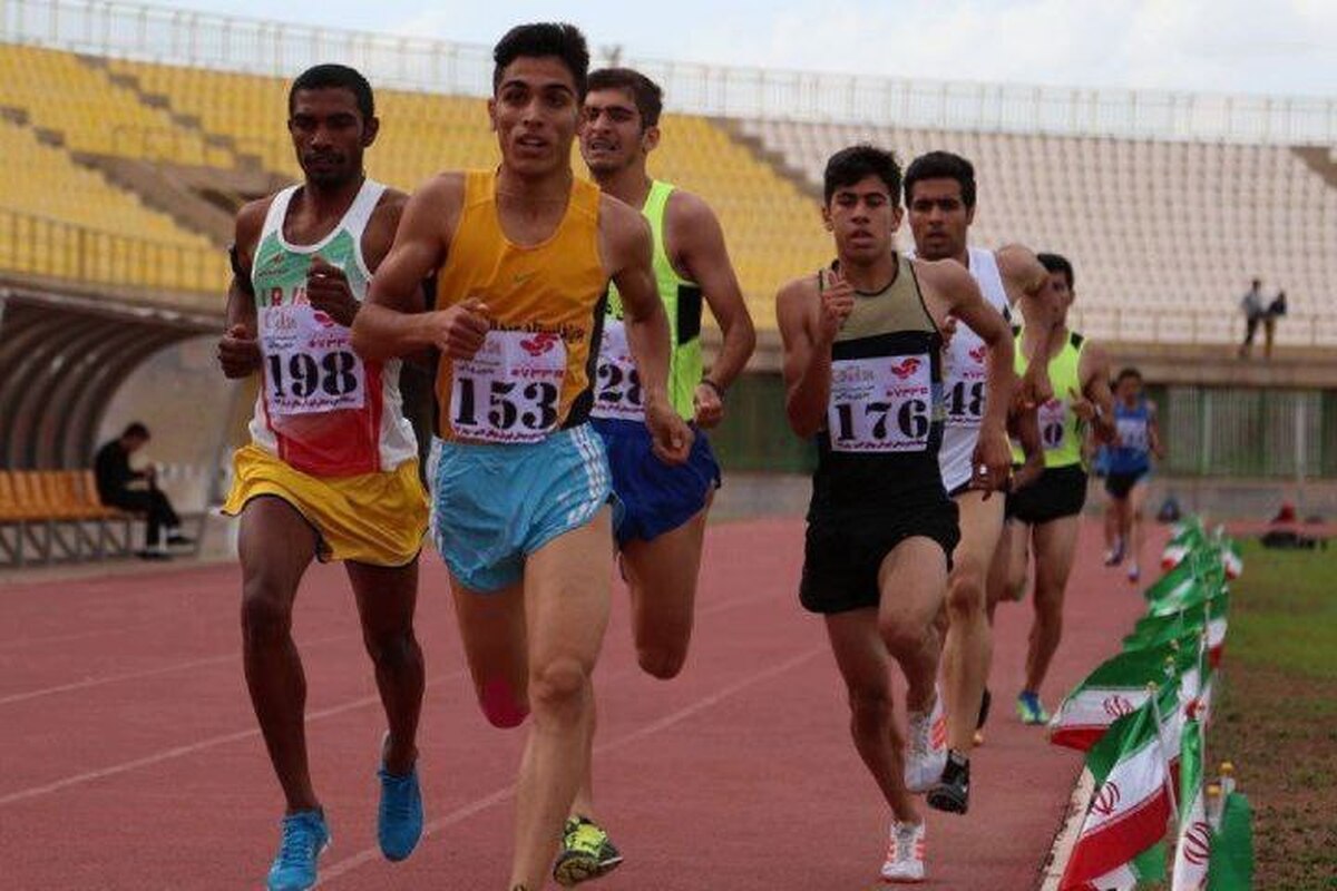 دو و میدانی کاران جوانان در شیراز روی خط استارت