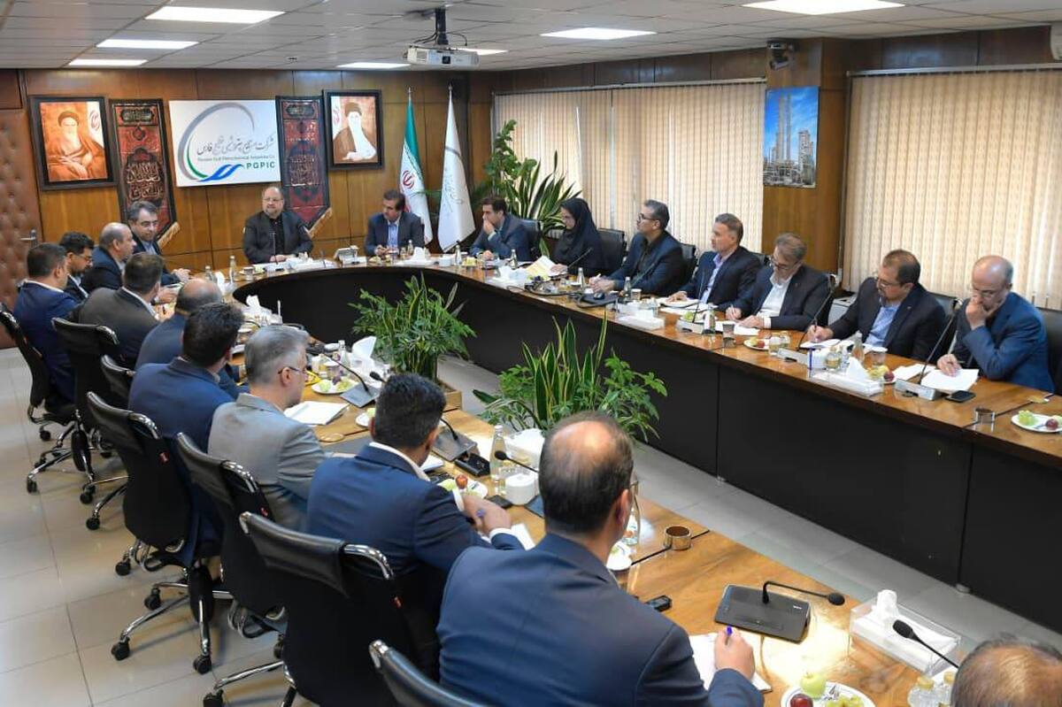 امضای تفاهم‌نامه همکاری میان پتروشیمی خلیج‌فارس و بانک رفاه