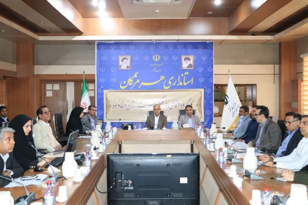 استاندار هرمزگان: توسعه پایدار مستلزم توانمندسازی محلات با مشارکت مردم است