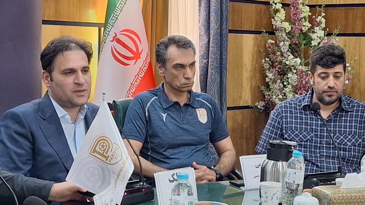 یزدانی فرد: چشم انداز امسال ما ماندن تیم در این فصل و  قهرمانی در فصل های آینده است/ تیم های پایه را شکل می دهیم 