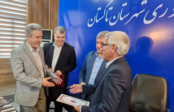 معاون سیاسی و اجتماعی فرماندار تاکستان معرفی شد معاون سیاسی و اجتماعی فرماندار تاکستان معرفی شد