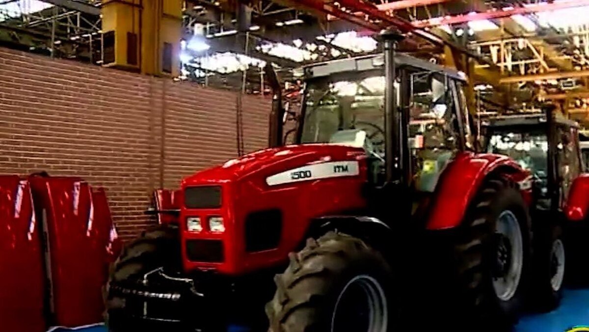 شتاب گرفتن چرخهاي صنعت کشور با همکاري تراکتورسازي و قطعه سازان