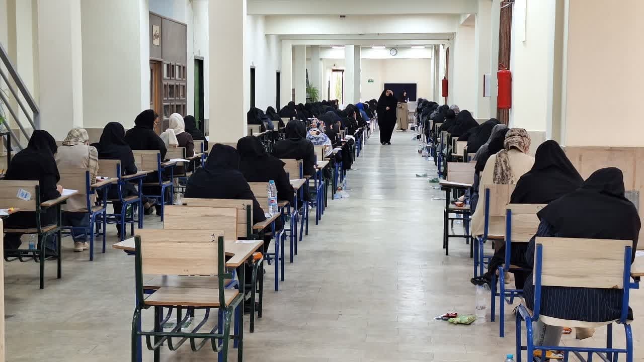 آزمون معوق مرکز کارشناسان رسمی دادگستری قوه قضاییه سال ۱۴۰۲ در قزوین برگزار شد. آزمون معوق مرکز کارشناسان رسمی دادگستری قوه قضاییه سال ۱۴۰۲ در قزوین برگزار شد.