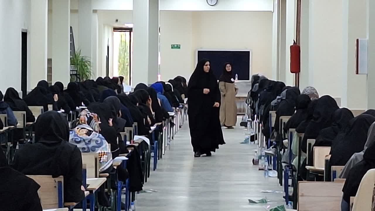 آزمون معوق مرکز کارشناسان رسمی دادگستری قوه قضاییه سال ۱۴۰۲ در قزوین برگزار شد. آزمون معوق مرکز کارشناسان رسمی دادگستری قوه قضاییه سال ۱۴۰۲ در قزوین برگزار شد.