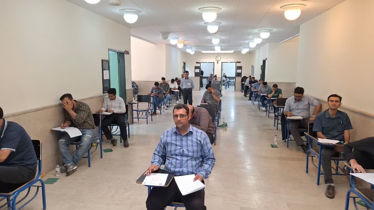 آزمون معوق مرکز کارشناسان رسمی دادگستری قوه قضاییه سال ۱۴۰۲ در قزوین برگزار شد. آزمون معوق مرکز کارشناسان رسمی دادگستری قوه قضاییه سال ۱۴۰۲ در قزوین برگزار شد.