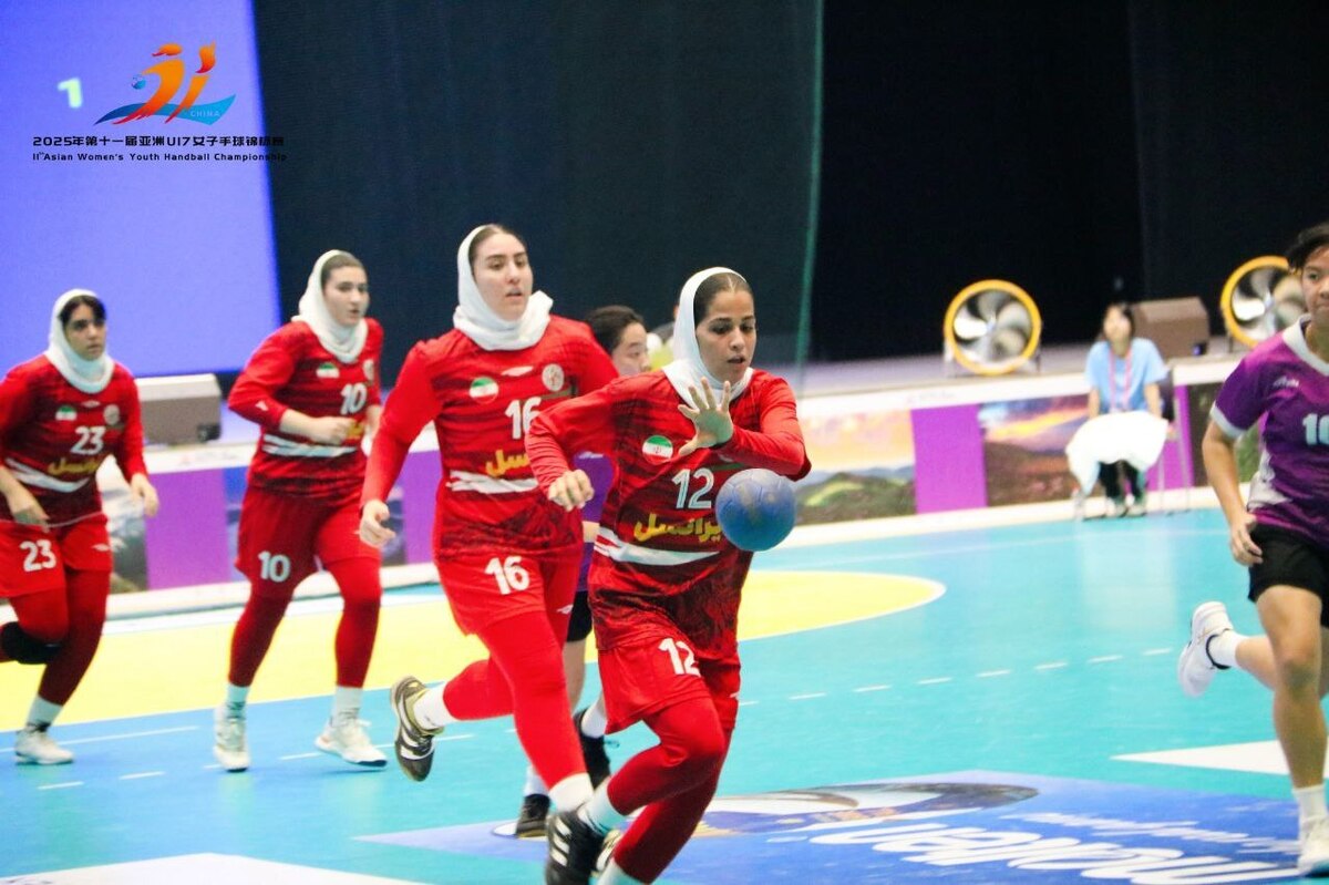 واکنش سردار آزمون به پنجمی دختران هندبال ایران در آسیا + عکس