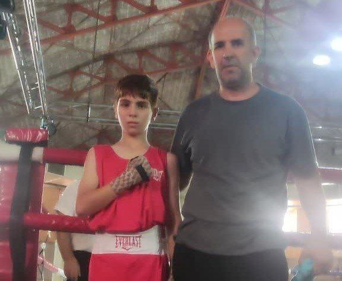 کسب مدال طلا توسط بوکسور خردسال بهارستانی