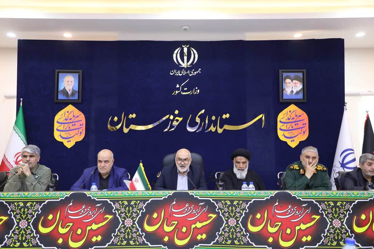 هشدار استاندار خوزستان به پیمانکاران کم‌کار پروژه‌های اربعین / مایحتاج زوار از تولیدهای داخل استان تامین شود / ضرورت ثبت‌نام زایران در سامانه سماح برای جلوگیری از مشکل های مرزی