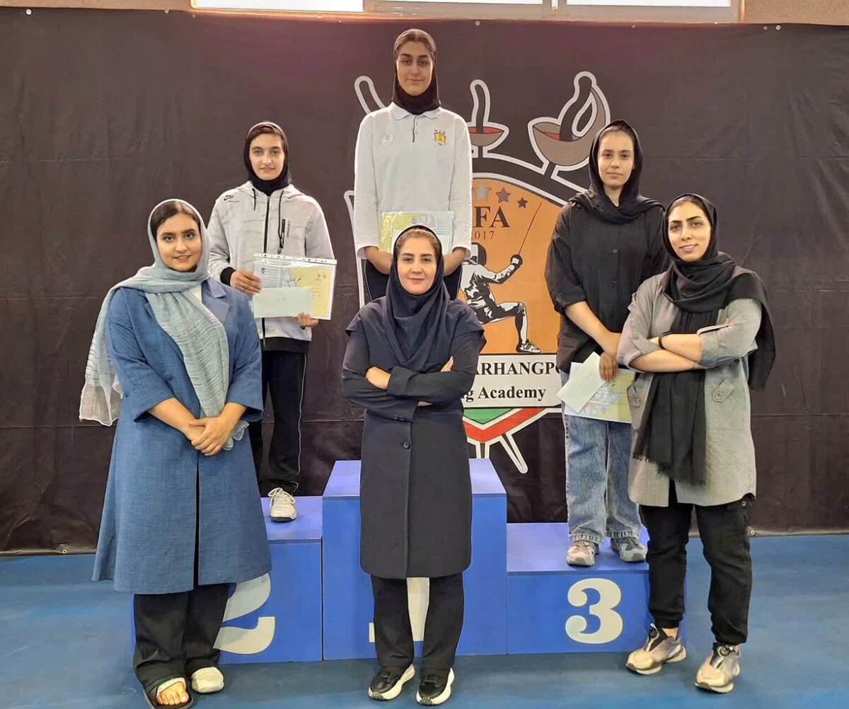 برترینهای مسابقات شمشیربازی جوانان دختر استان اصفهان معرفی شدند