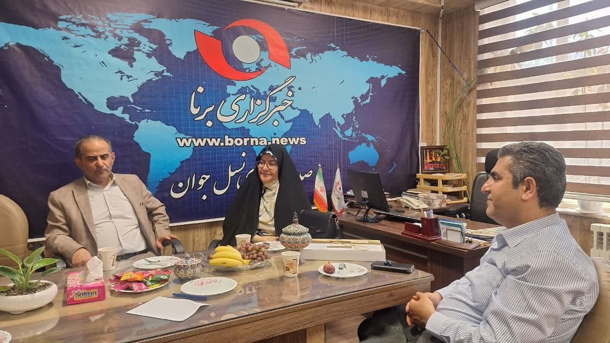 اعضای شورای شهر قزوین روز خبرنگار را تبریک گفتند 