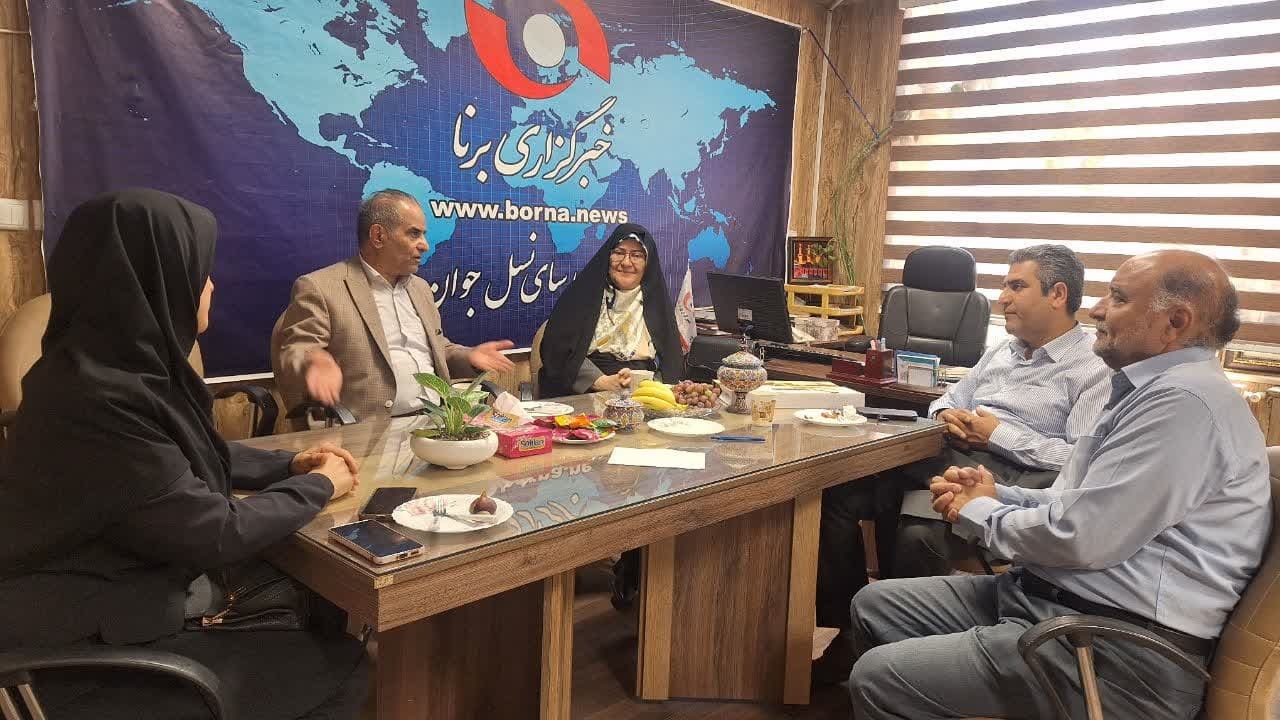 اعضای شورای شهر قزوین روز خبرنگار را تبریک گفتند 