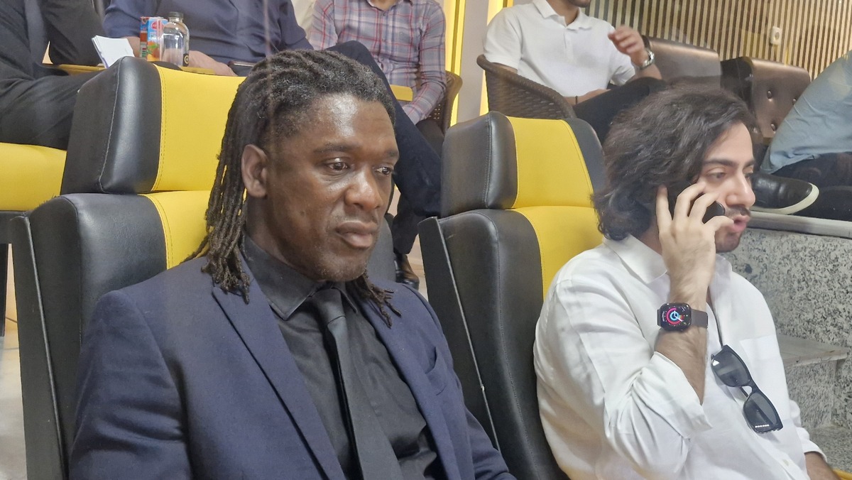 سیدورف افسانه ای تماشاگر ویژه سوپرجام در نقش جهان