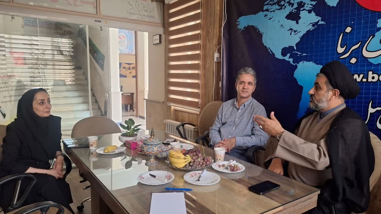 با تعریف پیوست رسانه ای در پروژه های مهم گردشگری قزوین موافقم