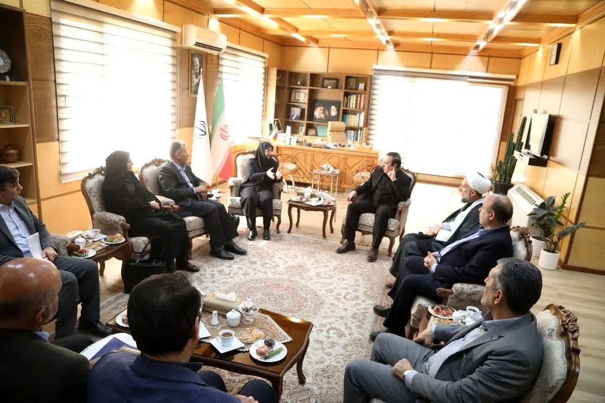 دیدار معاون آموزش ابتدایی وزارت آموزش و پرورش با استاندار قزوین